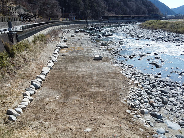 東上田河道掘削工事