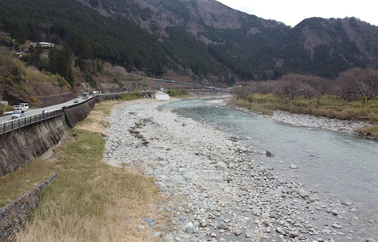 東上田河道掘削工事